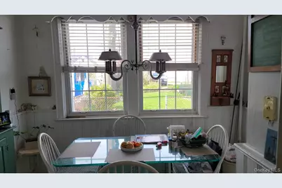 14713 Willets Point Boulevard, Whitestone, NY 11357 - Photo 9