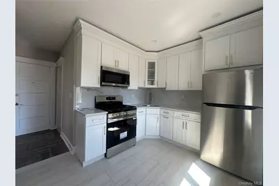 55 Sea Cliff Avenue, Sea Cliff, NY 11579 - Photo 3