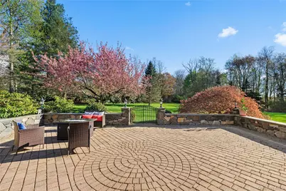1 Redbrooke Place, Armonk, NY 10504 - Photo 33