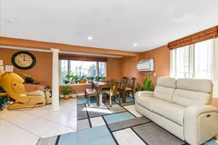 17-02 Clintonville St, Whitestone, NY 11357 - Photo 3