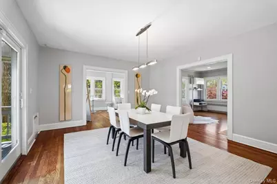 337 Heathcote Road, Scarsdale, NY 10583 - Photo 9