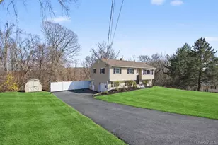 11 Richard Rd, Mahopac, NY 10541 - Photo 3