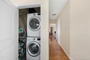 2710 Lurting Ave, Bronx, NY 10469 - Photo 31