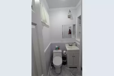 650 Warren Avenue, Thornwood, NY 10594 - Photo 15