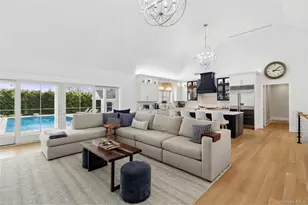 47 Old Riverhead Rd, Hampton Bays, NY 11946 - Photo 5