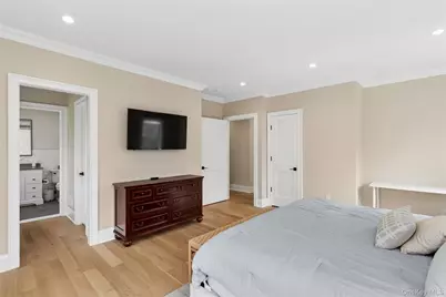 47 Old Riverhead Road, Hampton Bays, NY 11946 - Photo 19