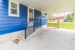 129 Mill St, Wallkill, NY 12589 - Photo 11