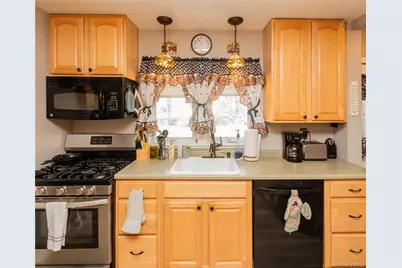 129 Mill Street, Wallkill, NY 12589 - Photo 25