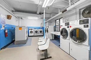143-40 Roosevelt Ave, Flushing, NY 11354 - Photo 9