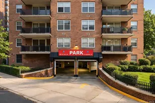 70-20 108th St, Forest Hills, NY 11375 - Photo 41