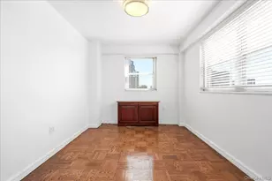 70-20 108th St, Forest Hills, NY 11375 - Photo 25