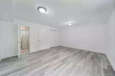 2413 Wilson Avenue, Bronx, NY 10469 - Photo 27