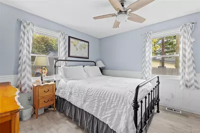 14 7th Street, Wading River, NY 11792 - Photo 5