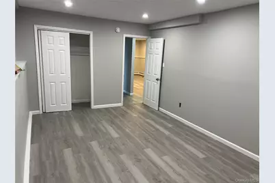 463 Louis Avenue, Floral Park, NY 11001 - Photo 19