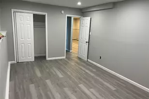 463 Louis Ave, Floral Park, NY 11001 - Photo 19