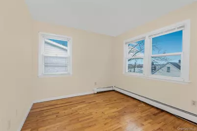 26 Fairview Avenue, White Plains, NY 10603 - Photo 11