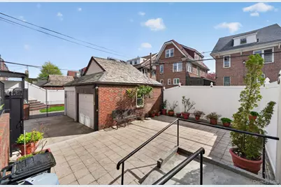 3335 85th Street, Jackson Heights, NY 11372 - Photo 7