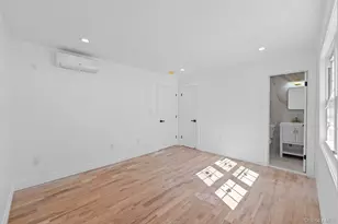 145-90 226th St, Springfield Gardens, NY 11413 - Photo 9