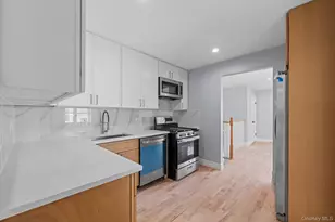 145-90 226th St, Springfield Gardens, NY 11413 - Photo 13