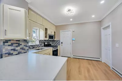 24 W Dover Street, Valley Stream, NY 11580 - Photo 25