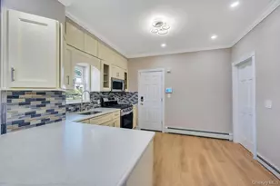 24 W Dover St, Valley Stream, NY 11580 - Photo 25
