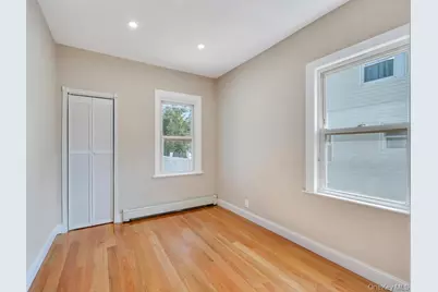 24 W Dover Street, Valley Stream, NY 11580 - Photo 31