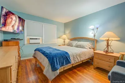 215-10 99th Avenue, Queens Village, NY 11429 - Photo 11