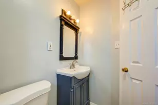 215-10 99th Ave, Queens Village, NY 11429 - Photo 21