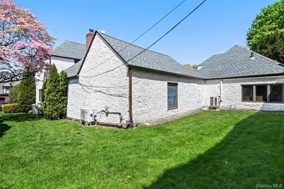 21420 26th Avenue, Bayside, NY 11360 - Photo 19