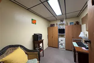 60 Syracuse Ave, Medford, NY 11763 - Photo 25