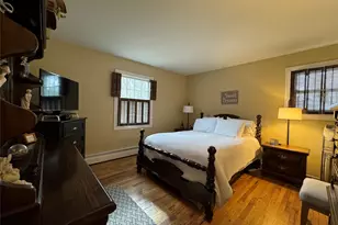 60 Syracuse Ave, Medford, NY 11763 - Photo 21