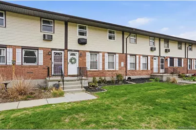 304 Parr Meadow Drive #3D, Newburgh, NY 12550 - Photo 1