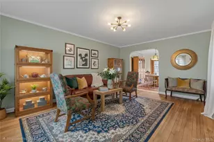 82-37 251st St, Bellerose, NY 11426 - Photo 7