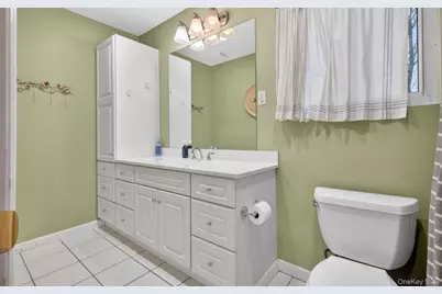 19 Shelton Court, Commack, NY 11725 - Photo 21