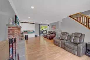 11 Hollo Dr, Holbrook, NY 11741 - Photo 11