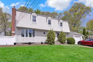 11 Hollo Dr, Holbrook, NY 11741 - Photo 3