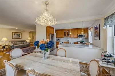162-01 Powells Cove Boulevard #5G, Whitestone, NY 11357 - Photo 9