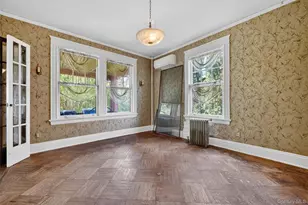 34 Winnebago Rd, Yonkers, NY 10710 - Photo 13