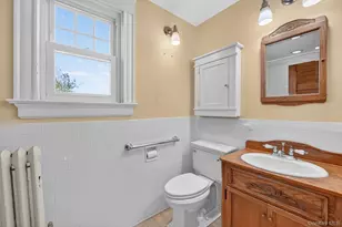 34 Winnebago Rd, Yonkers, NY 10710 - Photo 27