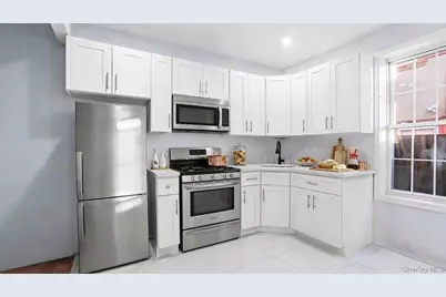 4518 Richardson Avenue, Bronx, NY 10470 - Photo 5