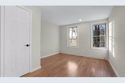 4518 Richardson Avenue, Bronx, NY 10470 - Photo 17