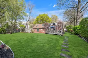 49 Grant St, East Northport, NY 11731 - Photo 23