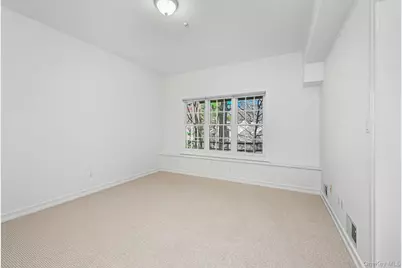 125 Cross River Road, Mount Kisco, NY 10549 - Photo 33