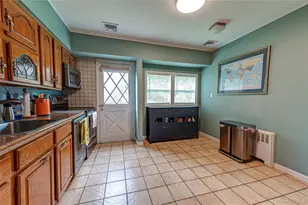 14 Grover Ln, East Northport, NY 11731 - Photo 7