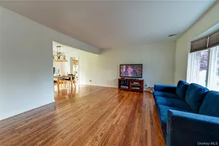 14 Grover Ln, East Northport, NY 11731 - Photo 3