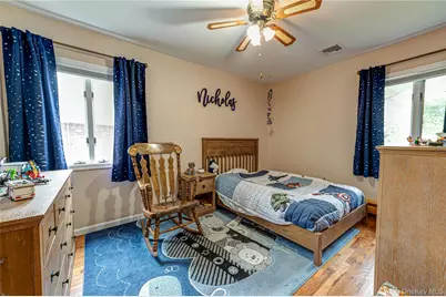 14 Grover Lane, East Northport, NY 11731 - Photo 9
