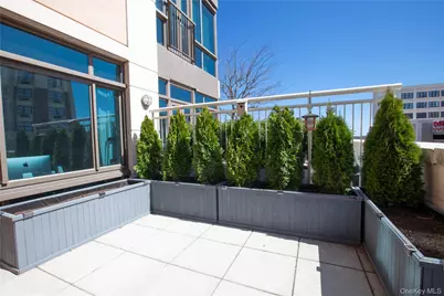 175 Huguenot Street #703, New Rochelle, NY 10801 - Photo 21