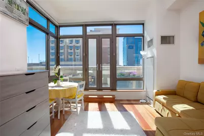 175 Huguenot Street #703, New Rochelle, NY 10801 - Photo 3