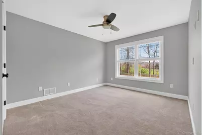 11 Country Glen, Fishkill, NY 12524 - Photo 29