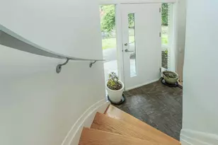 7 SE Rd, Sands Point, NY 11050 - Photo 19